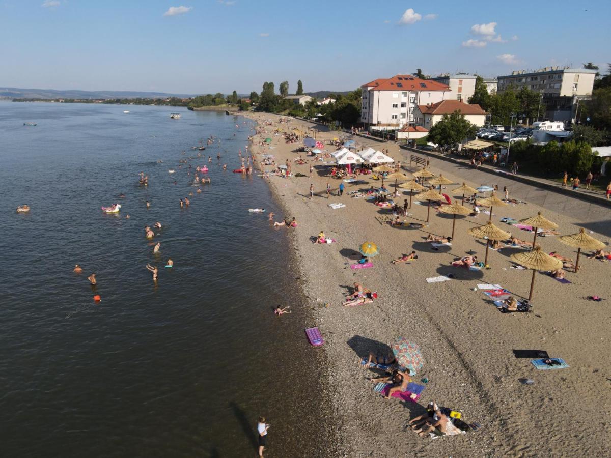 Danubiana Apartments 5 Кладово Екстериор снимка